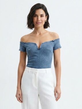 TRAC Blue Denim Off-the-Shoulder Sweetheart Bodysuit Size m